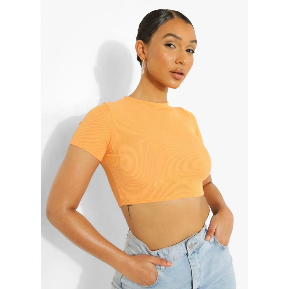 Boohoo cropped orange short sleeved top